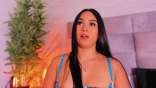 Snapshot of mia_crawford chatting on 19, 3, 2025 mia crawford online show from 19, 3, 2025