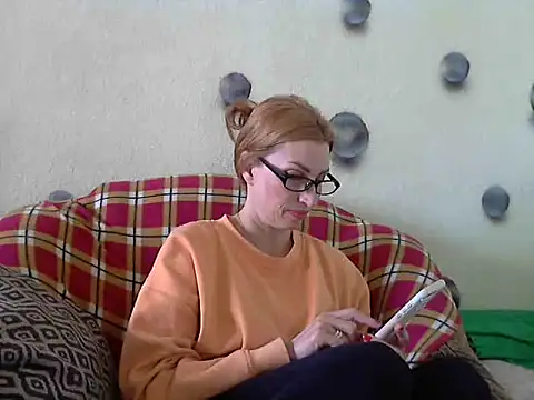 Jillian Pattie online show from 12, 3, 2025