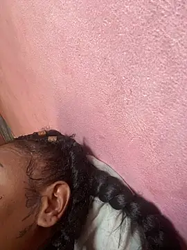 Snapshot of MariaLorenaah chatting on 16, 2, 2026 MariaLorenaah online show from 16, 2, 2026