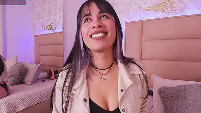 monserrat towers online show from 19, 11, 2025