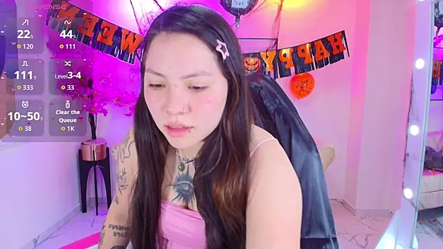 Isa reel online show from 2, 11, 2025