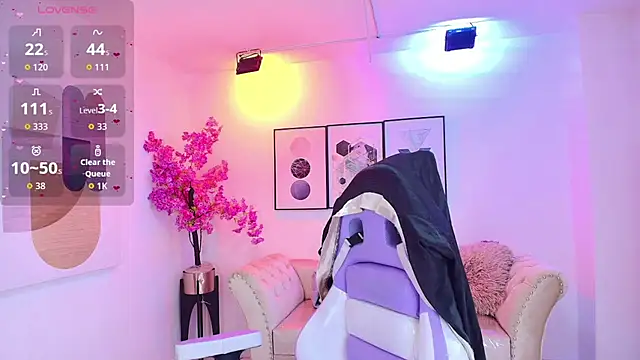 Isa reel online show from 14, 11, 2025