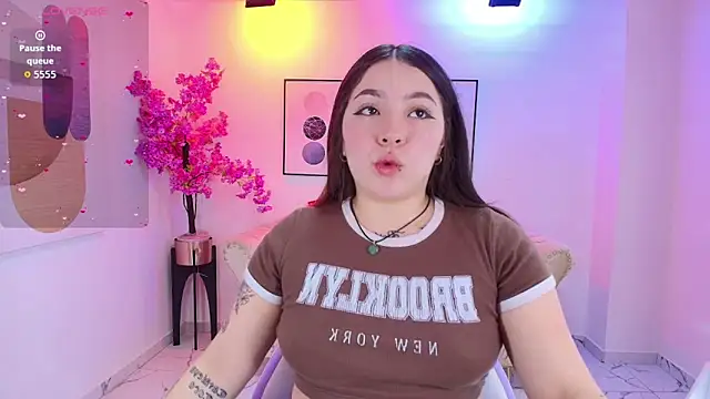 Isa reel online show from 8, 11, 2025