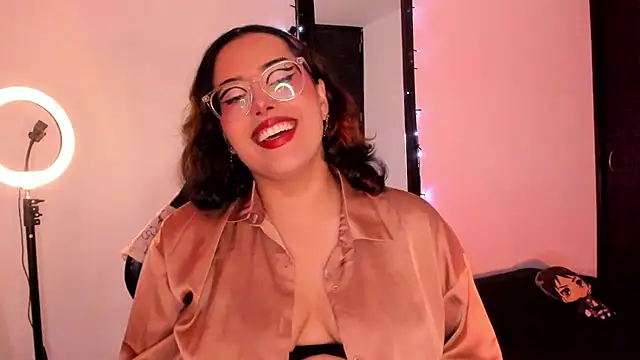 Snapshot of willow_poisson chatting on 15, 7, 2026 willow poisson online show from 15, 7, 2026