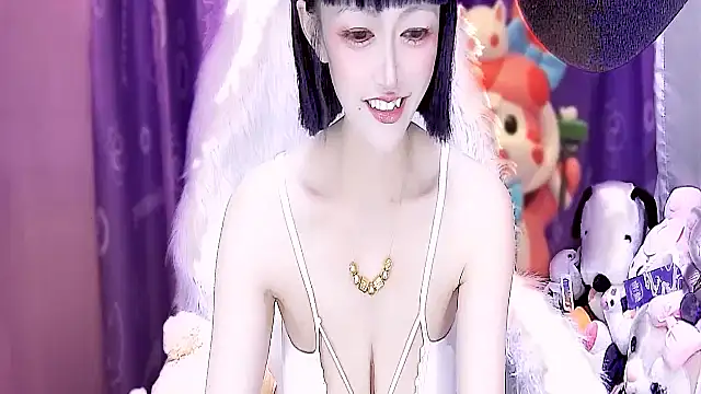 kumamon- online show from 13, 11, 2025