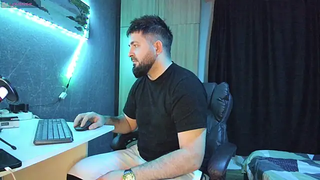 Eduu2322 online show from 18, 2, 2025