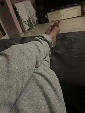 EleonoraMora86 online show from 22, 2, 2025