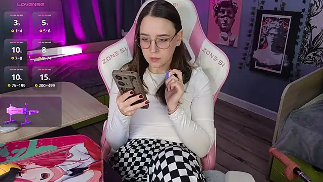 Sweet frosti online show from 28, 11, 2025