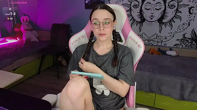 Sweet frosti online show from 10, 3, 2026