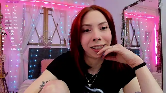 laura olssen online show from 10, 11, 2025