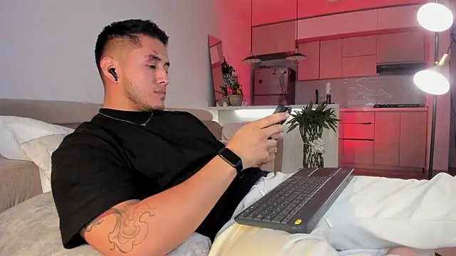 Snapshot of Chriskyle_ chatting on 3, 3, 2025 Chriskyle online show from 3, 3, 2025