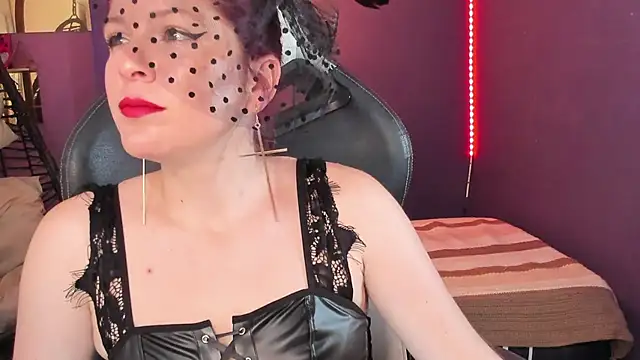 MilaniMinxx online show from 20, 1, 2025