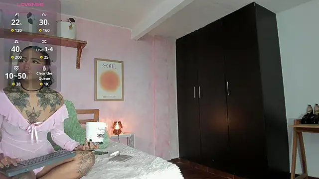 AliceBanks online show from 15, 11, 2025