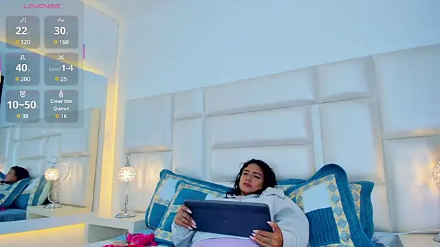 AliceBanks online show from 18, 3, 2025