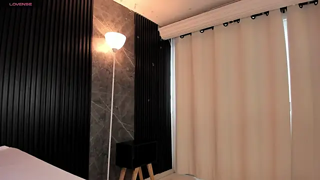 AdammClark1 online show from 7, 11, 2025