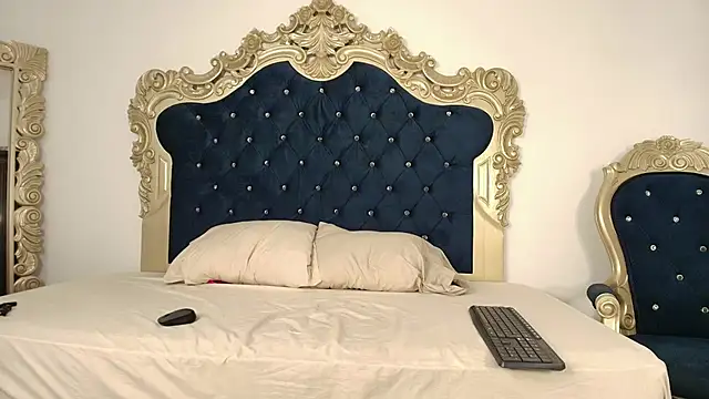 thecrazyadamss  online show from 15, 11, 2025