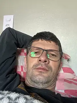 Juliano2289 online show from 13, 5, 2026