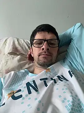 Juliano2289 online show from 8, 7, 2026