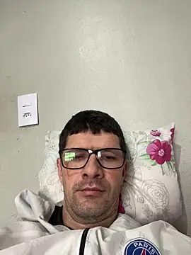 Juliano2289 online show from 12, 6, 2026
