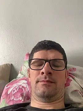Juliano2289 online show from 24, 6, 2026