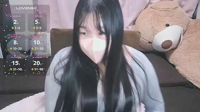 Snapshot of yuinyan3150 chatting on 15, 2, 2026 yuinyan3150 online show from 15, 2, 2026