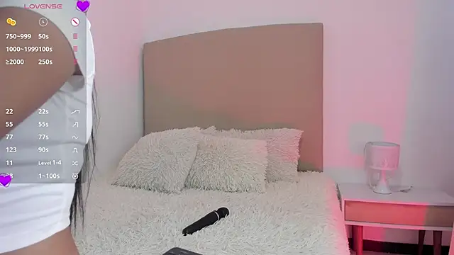 MafeOlimpo online show from 20, 9, 2025