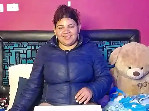 karolhot916 online show from 4, 10, 2025