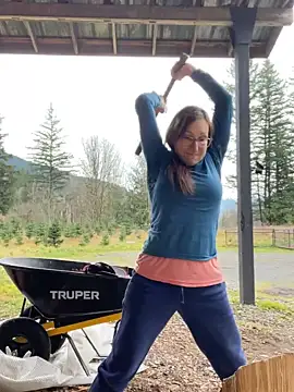 MsSamantha online show from 13, 12, 2024