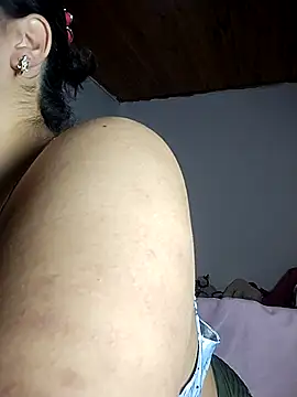 KATYGONZALEZ online show from 19, 5, 2026