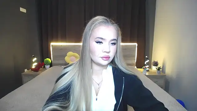 StacyYellig online show from 7, 10, 2025