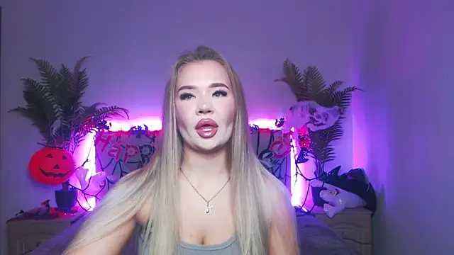 StacyYellig online show from 3, 11, 2025