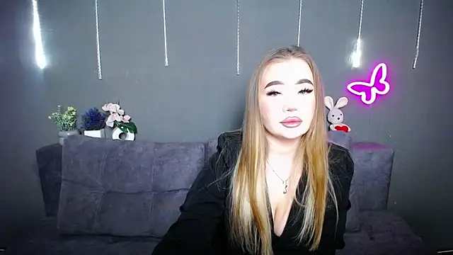 StacyYellig online show from 24, 4, 2026