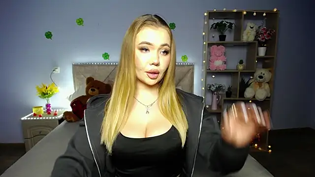 StacyYellig online show from 17, 3, 2025