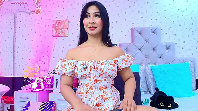 JulietaReyess online show from 12, 3, 2026