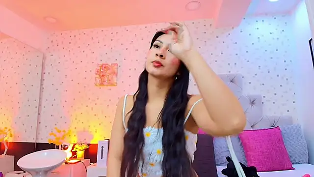 JulietaReyess online show from 18, 2, 2026