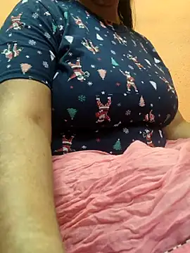 CUTE SOPHIA- online show from 12, 3, 2025