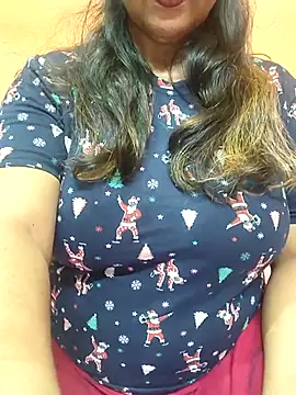 CUTE SOPHIA- online show from 16, 3, 2025