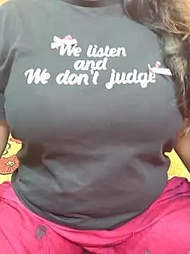 CUTE SOPHIA- online show from 16, 11, 2025