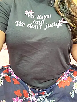 CUTE SOPHIA- online show from 25, 9, 2025