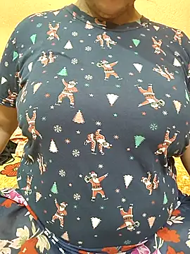 CUTE SOPHIA- online show from 7, 10, 2025