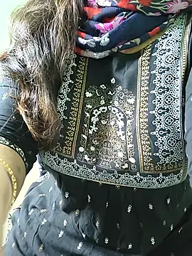 CUTE SOPHIA- online show from 15, 10, 2025