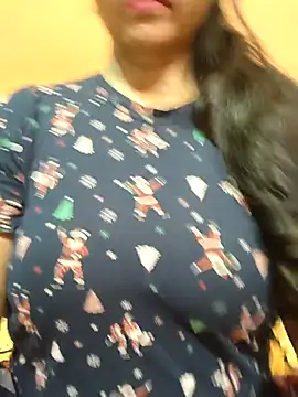 CUTE SOPHIA- online show from 25, 4, 2026
