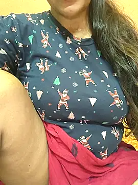 CUTE SOPHIA- online show from 30, 4, 2026