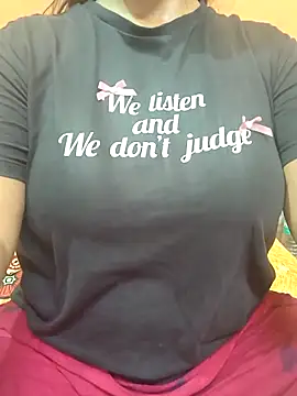 CUTE SOPHIA- online show from 4, 6, 2026