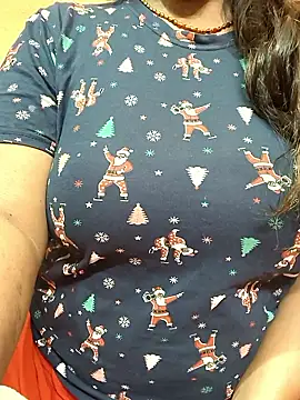 CUTE SOPHIA- online show from 9, 1, 2026