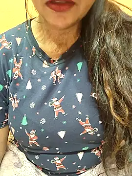 CUTE SOPHIA- online show from 7, 3, 2026