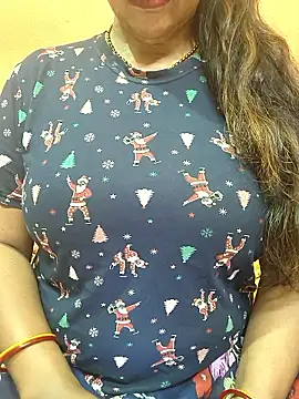 CUTE SOPHIA- online show from 19, 3, 2026