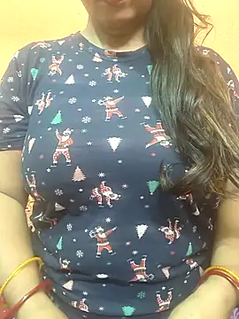 CUTE SOPHIA- online show from 8, 3, 2026