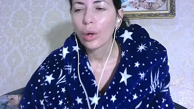 Snapshot of StunnigArt chatting on 21, 10, 2025 StunnigArt online show from 21, 10, 2025