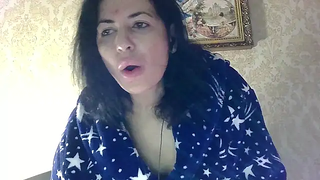 Snapshot of StunnigArt chatting on 8, 1, 2026 StunnigArt online show from 8, 1, 2026